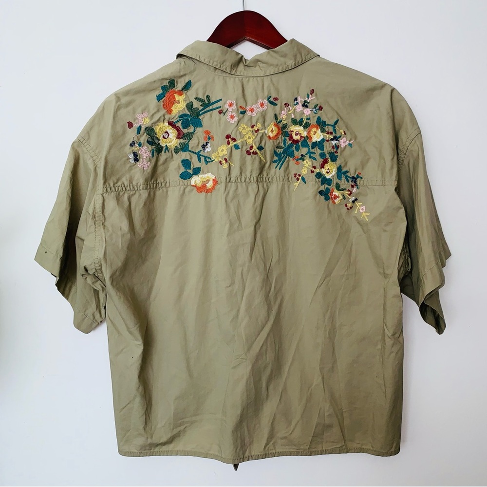 Madewell Taupe Tie-Front Button-down Shirt with Floral Embroidery XL